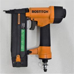 Bostitch SB-1850BN Pneumatic Brad Nailer Tool alternative image