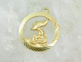 10K Gold Gnome Elf Etched Circle Pendant 2.3g