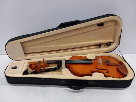 Cecilio Violin with Travel Case image number 1