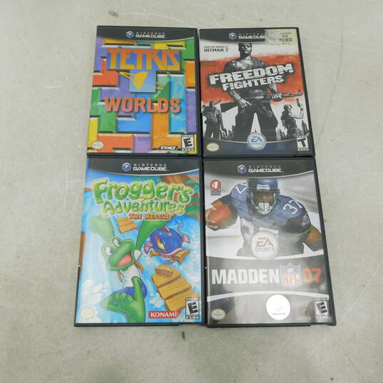 Nintendo Game Cube w/ 4 Games image number 6