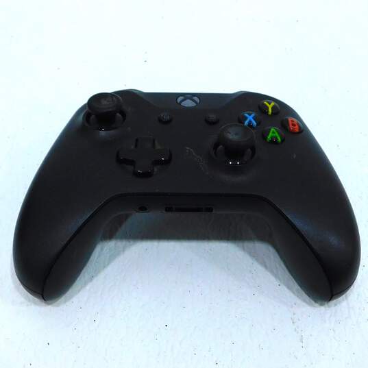 Microsoft XBOX ONE Console Lot image number 12