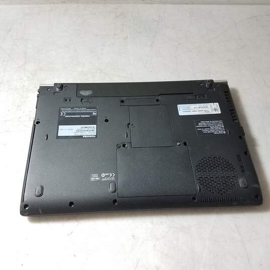 Toshiba Satellite R945-P440 14in Laptop Intel i5-3210M CPU 6GB RAM NO HDD image number 3