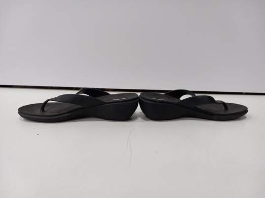 Okabashi Women's Black Sandals Size M image number 2