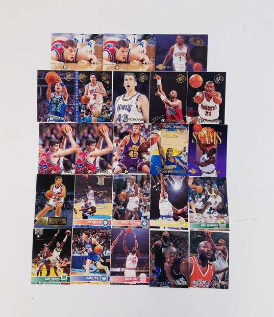 Basketball Trading Cards Box Lot image number 1