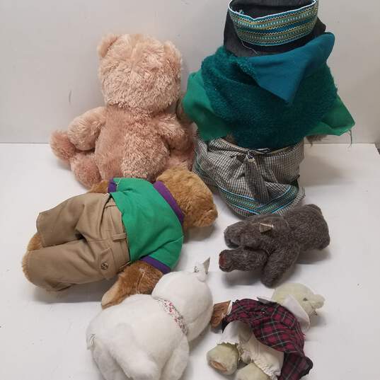 Bundle of 6 Assorted Teddy Bears image number 6