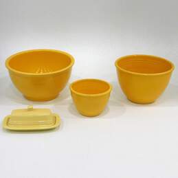 Vintage Fiesta Yellow Nesting Mixing Bowls W/ Covered Butter Dish Fiestaware
