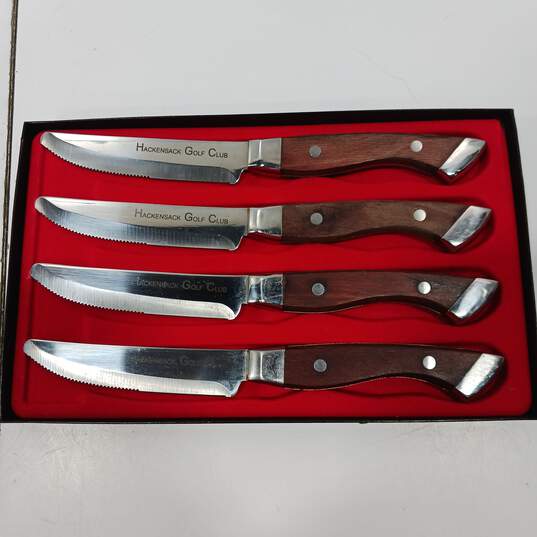 Bundle of 4 Hackensack Golf Club Steak Knives image number 2