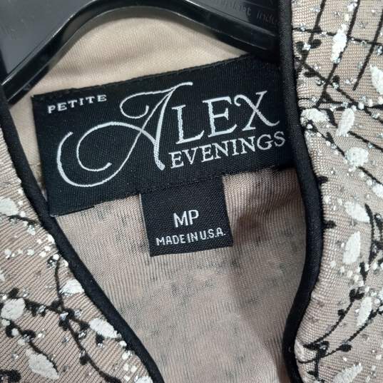 Women’s Alex Evenings ¾ Sleeve Slinky Glitter Blazer and Tank Set Sz MP NWT image number 3