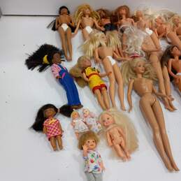 Bundle of Assorted Barbie Dolls Most Are Undressed Without Accessories alternative image