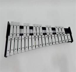 Ludwig Brand 32-Key Model Metal Glockenspiel Kit w/ Accessories alternative image