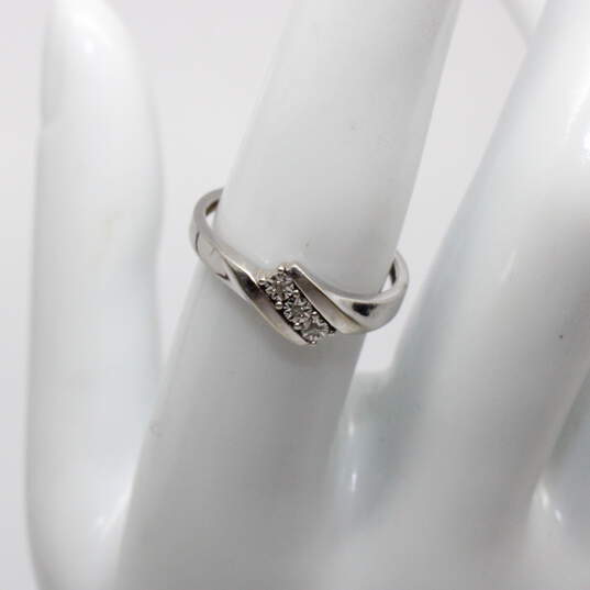 10K White Gold Diamond Accent Ring(Size 6.5)-1.6g image number 2