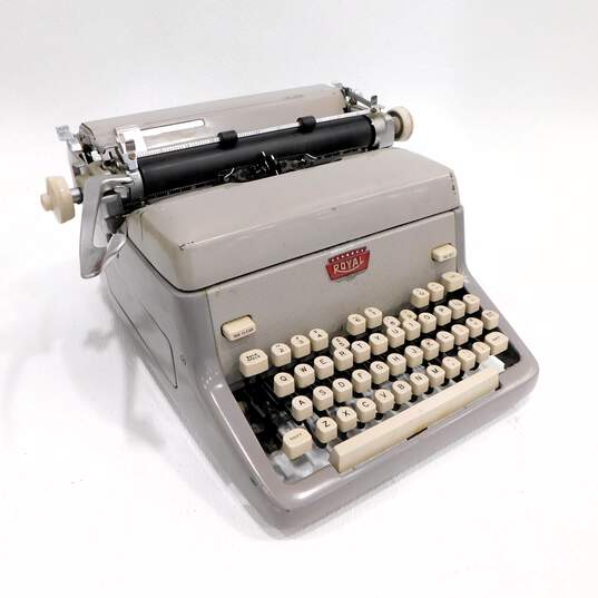 VNTG Royal Brand Metal Gray Manual Typewriter image number 1