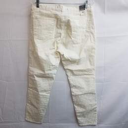 J Brand Hand-Printed Mid-Rise Capri Pants White Size 32 alternative image