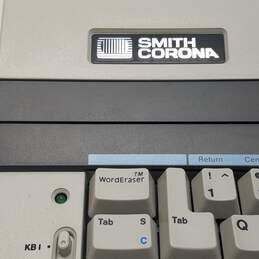 Smith Corona XE 5200 Spell Right II Typewriter alternative image