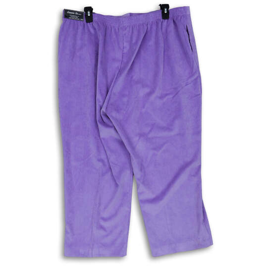 NWT Womens Purple Elastic Waist Pull-On Straight Leg Capri Pants Size 24W image number 2