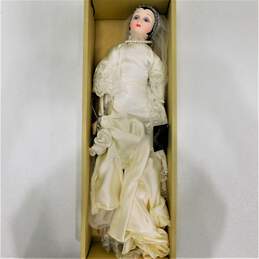VTG 1984 Seymour Mann Art Deco 1920s Repro Porcelain Bisque Fashion Doll IOB alternative image