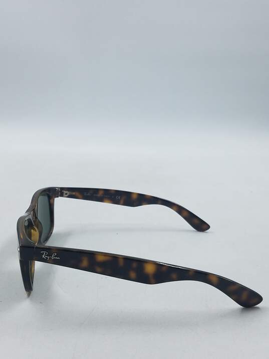 Ray-Ban Dark Tortoise New Wayfarer Sunglasses image number 4