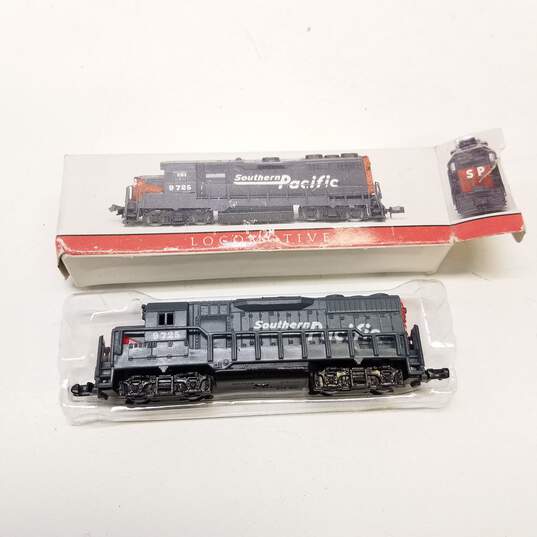 Bundle of 5 Mixed Brand Train Sets image number 7