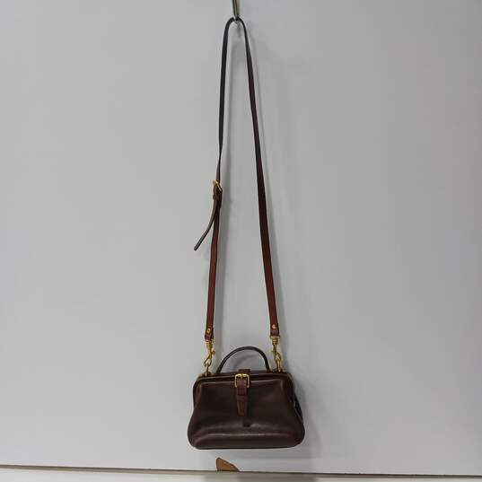 Old Trend Small Leather Purse image number 1