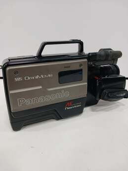 Panasonic OmniMovie HQ PV-220D VHS Camcorder alternative image
