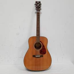Acoustic Guitar -  YAMMAHA - F325  6 String Guitar  with Soft Case