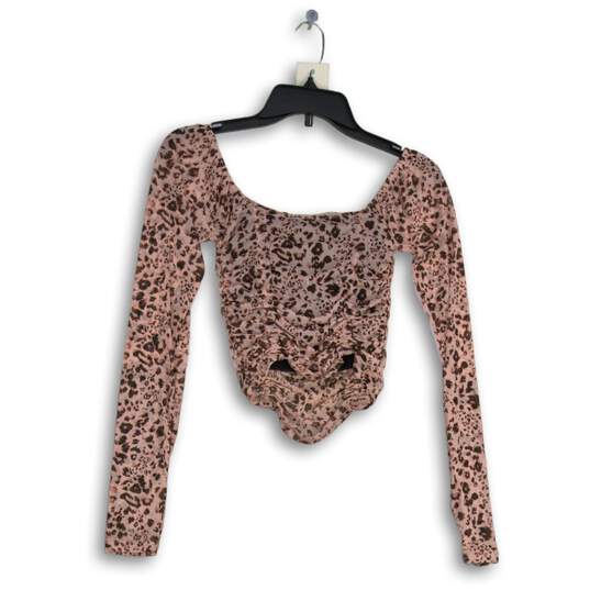 NWT Womens Pink Animal Print Long Sleeve Scoop Neck Cropped Blouse Top Size S image number 2
