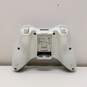 Microsoft Xbox 360 controllers - Black & White image number 6