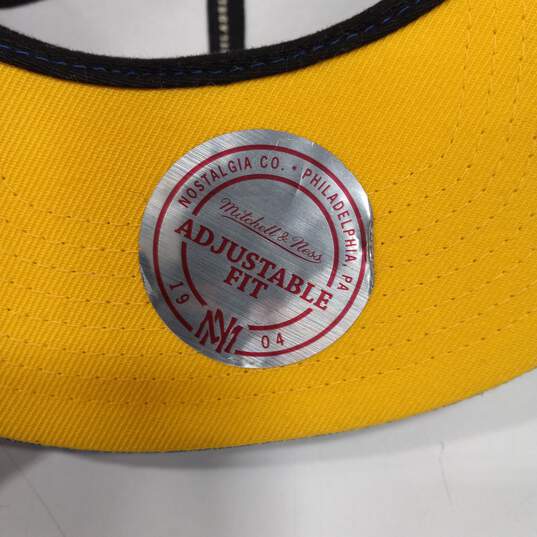 2pc Bundle of Assorted Men's Baseball Hats image number 6