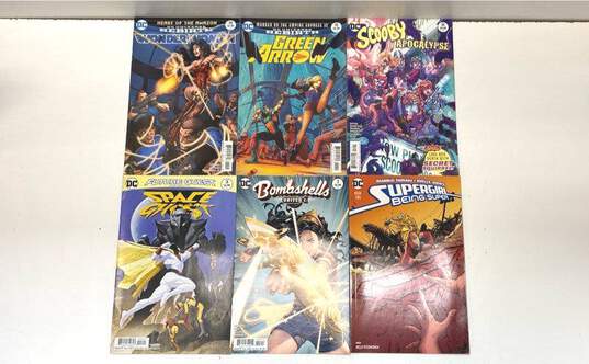 DC Comic Books Box Lot image number 7