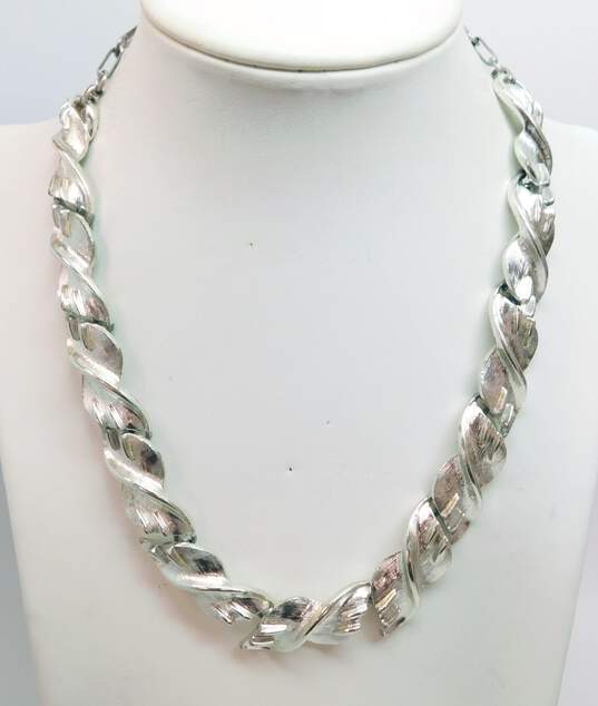 Vintage Coro Silver Tone Collar Necklace 64.7g image number 1