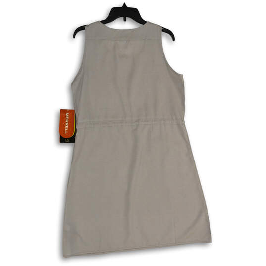 NWT Womens Grey Sleeveless Crew Neck Pullover Shift Dress Size Medium image number 2