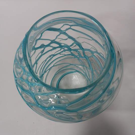 Textured Glass  Flower Vase image number 2