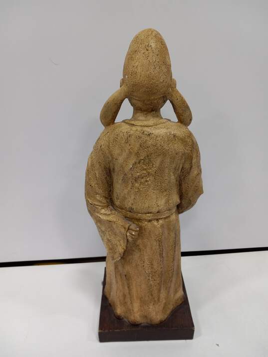 Pair of East Asian Robed Man & Woman Statues image number 4