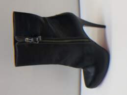Carlo Rossetti Women's Black Heel Ankle Boots Size 4.5 alternative image