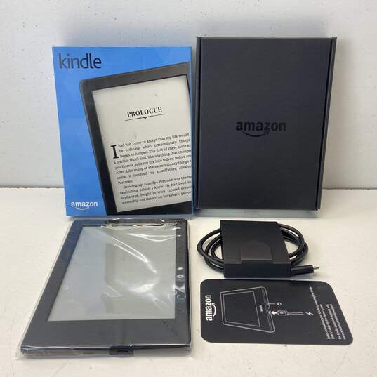 Amazon Kindle 8th Generation 4GB E-Reader image number 1