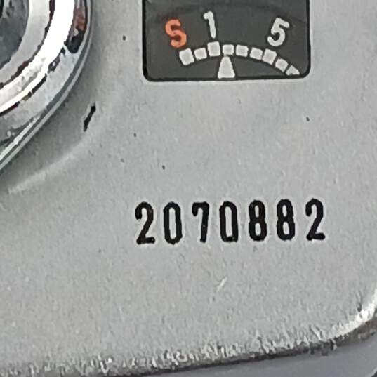 Minolta SR T 102 35mm Film Camera image number 3