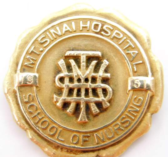 VNTG 10K Yellow Gold Mt Sinai Hospital School of Nursing Brooch 9.5g image number 3
