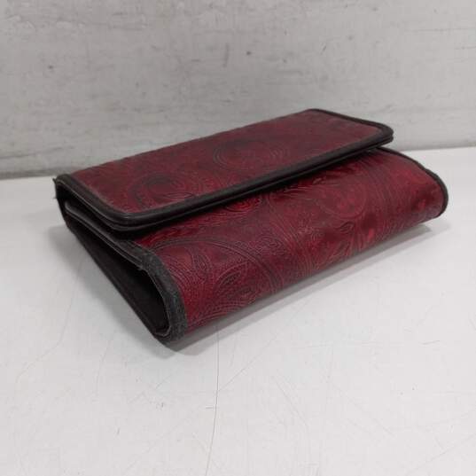 Relic Unisex Red Embossed Faux Leather Tri-Fold Wallet image number 3