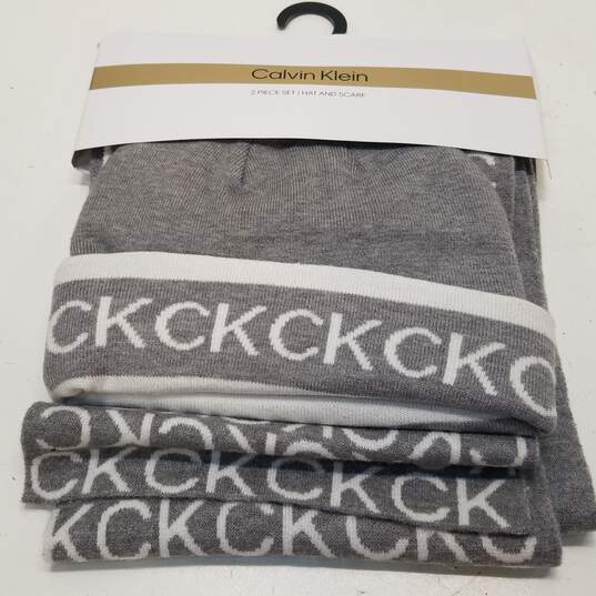 Calvin Klein Heather Grey MD 2 Piece Set Hat and Scarf image number 1
