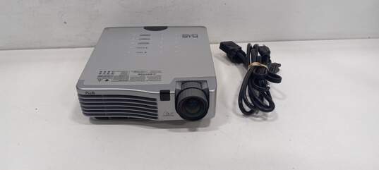 Gray PLUS U5-132 Projector w/ Cords image number 1