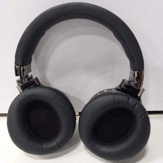 COWIN Headphones in Bag image number 4