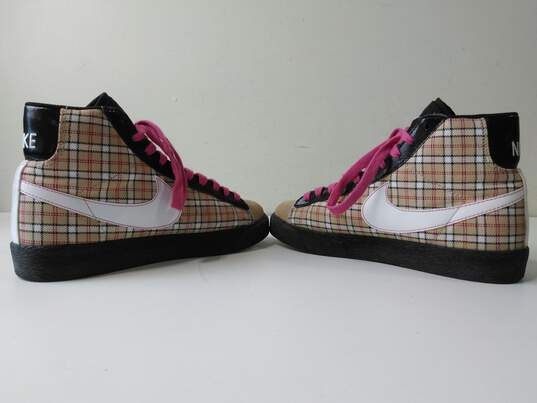Nike Girls Blazer Mid Shoe Size 6Y image number 4