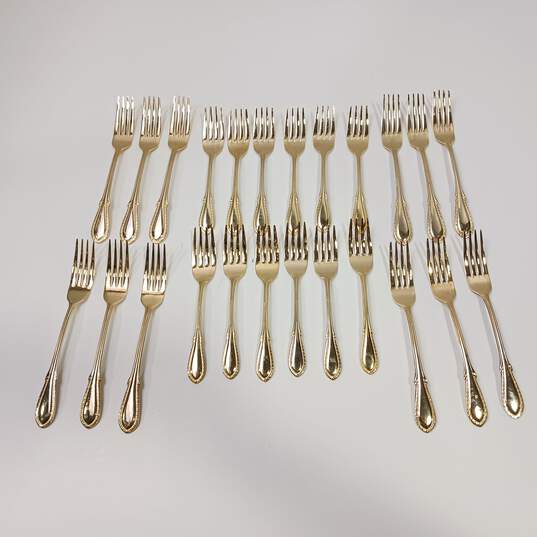 Faberware Gold Cutlery Set in Wooden Case image number 3