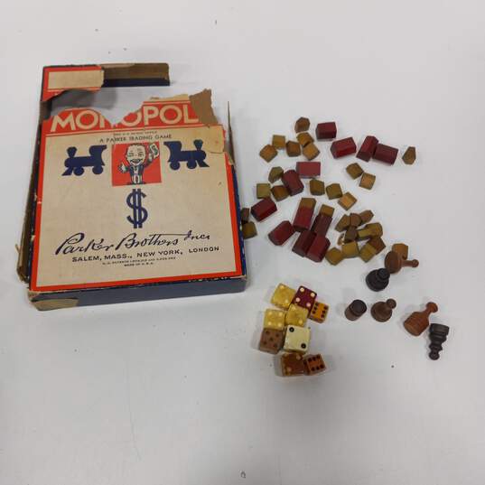 Vintage Parker Brothers Monopoly Board Game Pieces image number 5