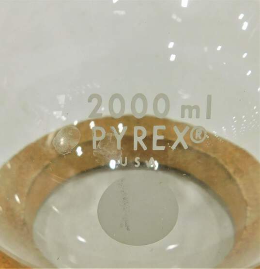 Pyrex Vista 2000ml 2 Liter Round Bottom Boiling Flask 24/40 Neck image number 2