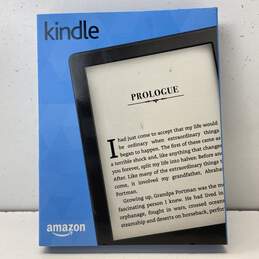 Amazon Kindle 8th Generation 4GB E-Reader alternative image