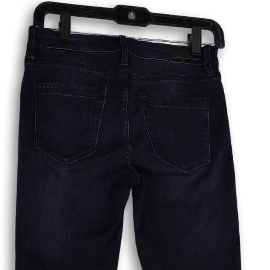 NWT Womens Blue Denim Dark Wash 5-Pocket Design Skinny Leg Jeans Size 28 image number 4