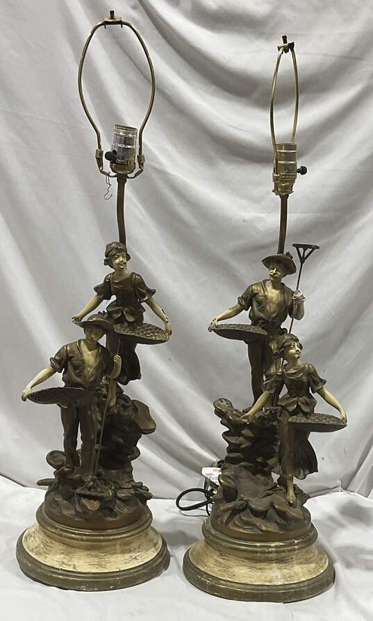 L&F Moreau Lamp Set image number 1