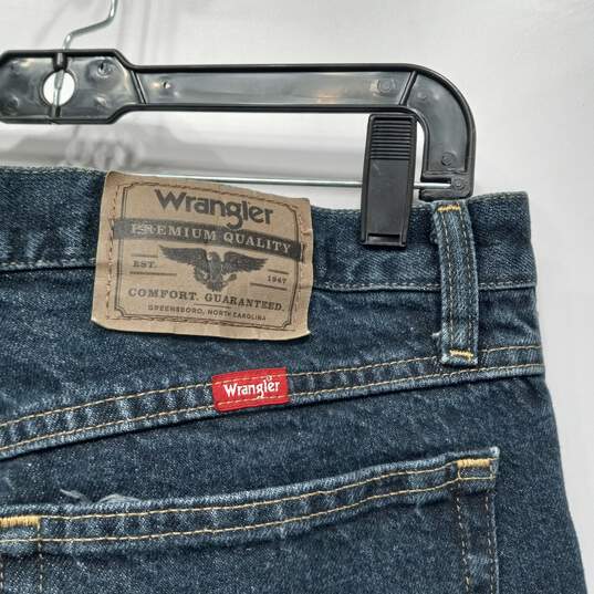 Wrangler Men's Classic Straight Leg Jeans Size 33X30 image number 4