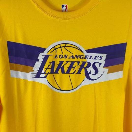 NBA Yellow L.A. Lakers Graphic Tee - Size Medium image number 7